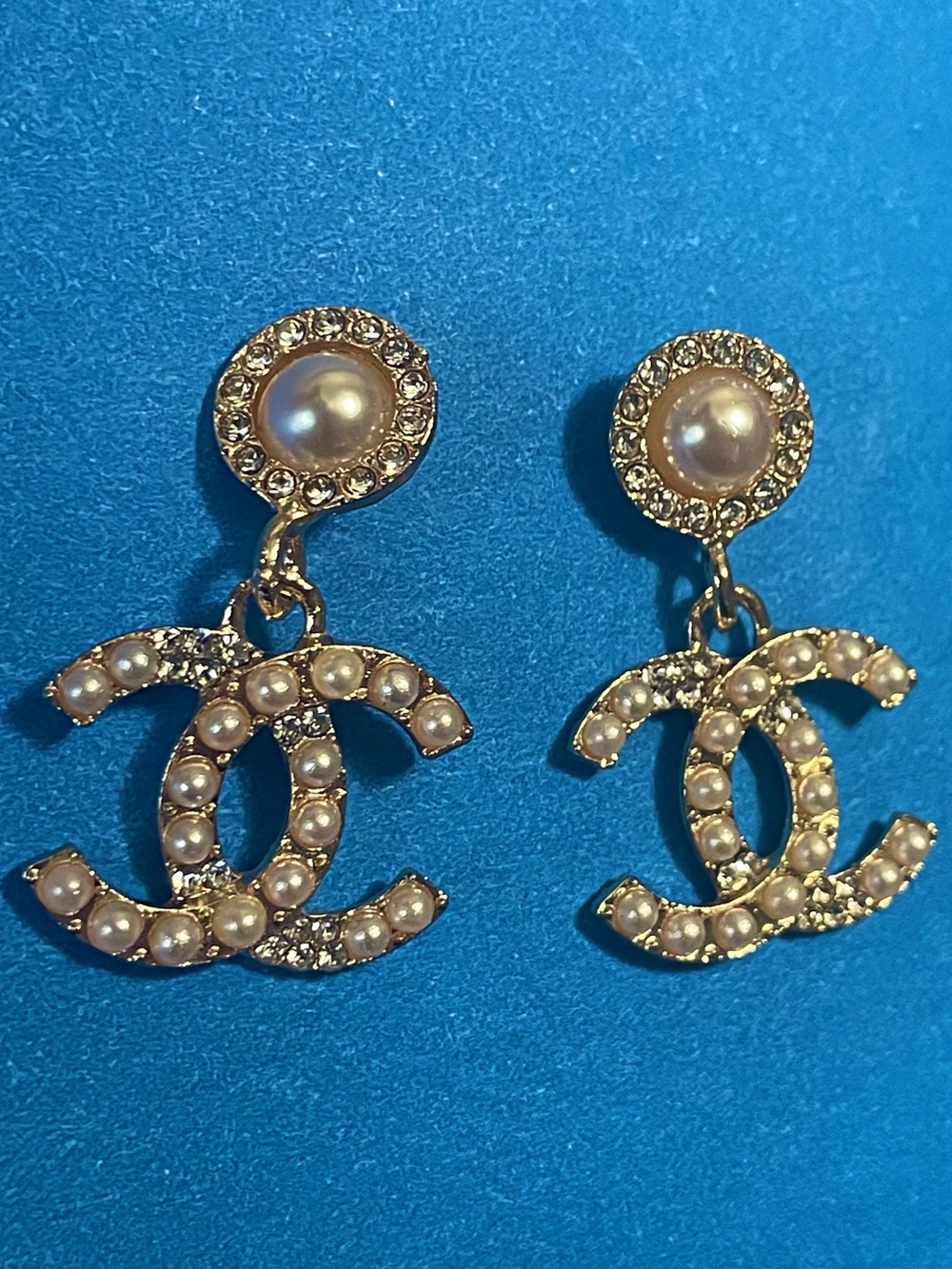 Vtg Deadstock Gold Pearl Crystal CC Drop Dangle Earrings